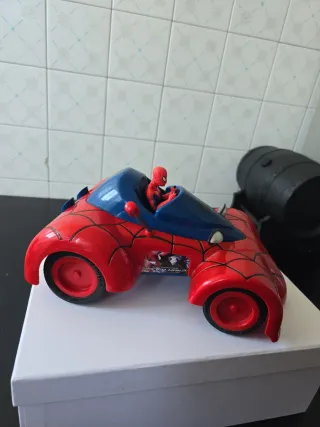 Coche Spiderman Teledirigido (sin control)