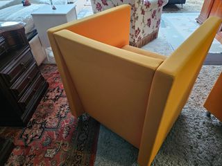 Sofás individuais - Bom estado geral - Valor unitá