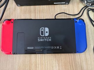Nintendo Switch + Juegos