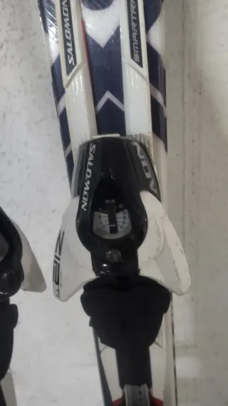 Esquís Salomón carving.perfectos para empezar Med