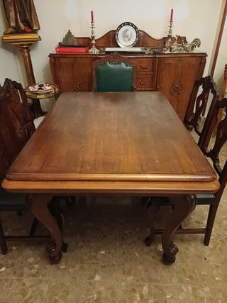 Conjunto mesa extensible y 8 sillas comedor