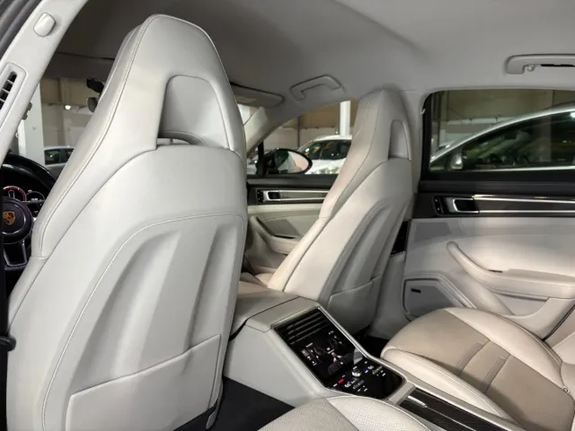 PORSCHE PANAMERA FULL EQUIP V8 SERVICIO PORSCHE