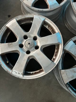 Llantas Mercedes Vito/Viano 16