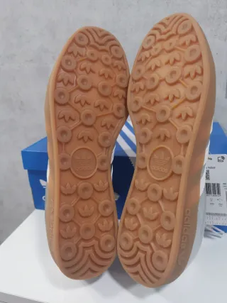 Zapatillas Adidas Gazelle Plata Blancas