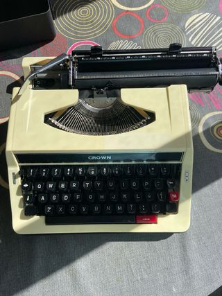 Máquina de escribir Crown Vintage