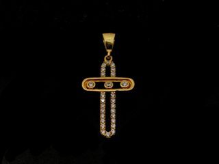 E1801952-32 Colgante Oro 18k con Circonitas