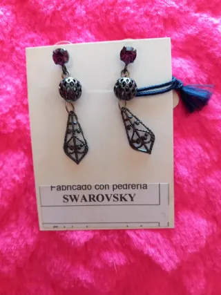 Pendientes Regionales Plateados Swarovski Morados