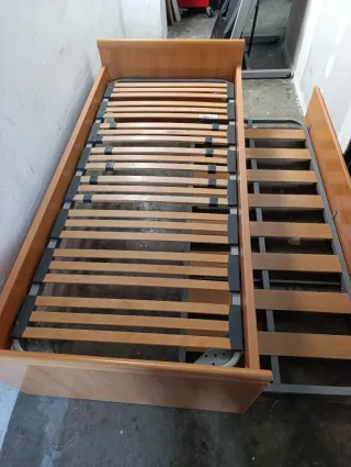 Cama nido de madera con colchón