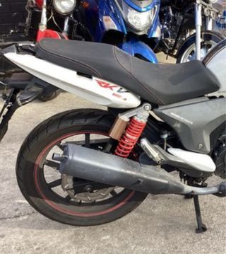 Asiento Keeway RKV 125 Usado