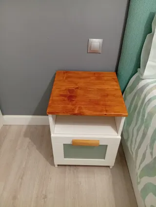 Mesitas de noche madera y cristal