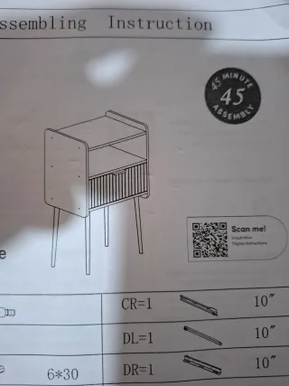 Comodino marrone in metallo e legno