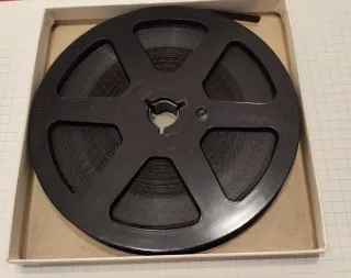Película Súper 8 Walt Disney Caravana A Todo Riesg