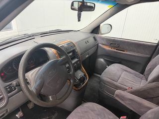 KIA Carnival 2004