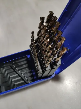 Estuche 25 brocas cobalto DIN 338 metal duro