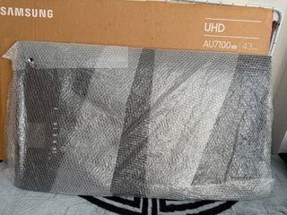 Televisor Samsung Crystal UHD 43 Smart TV