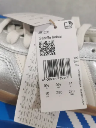 Adidas Gazelle Plata y Blanco