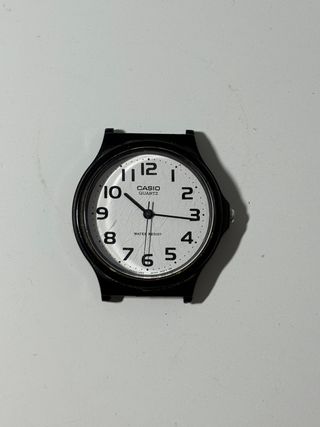 Reloj Casio Blanco y Negro