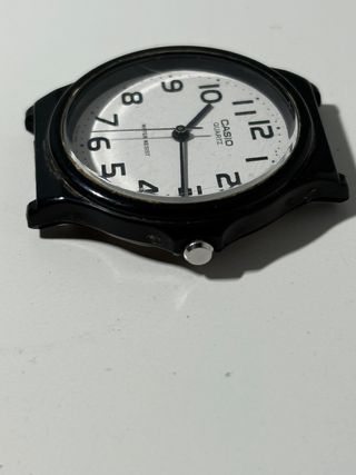 Reloj Casio Blanco y Negro