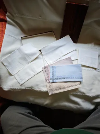 8 Sciarpe NUOVE, con confezione originale