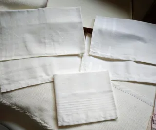 8 Sciarpe NUOVE, con confezione originale