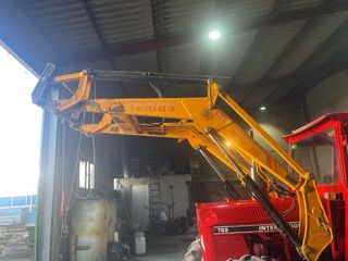 Tractor International 785