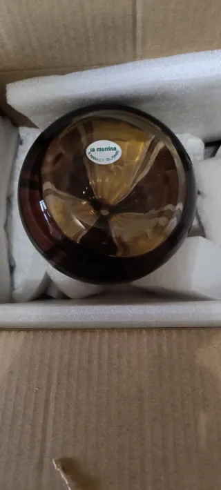 Profumiere in vetro con tappo e statuine