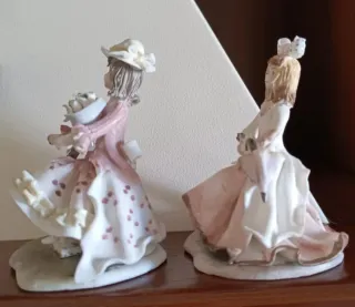 Profumiere in vetro con tappo e statuine