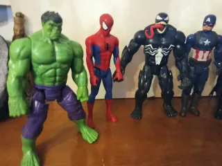 Lote Figuras Acción: Hulk, Spiderman, Batman