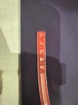 Falda morada con cinturón