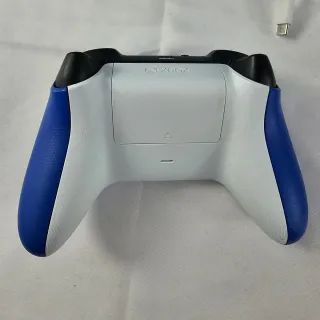 Xbox Series S + Controller Blu + Accessori