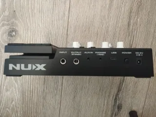 NUX MG-300 MKII Procesador Guitarra