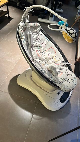 Mecedora eléctrica 4moms