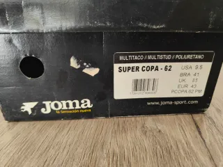 Botas de Fútbol Joma Efecto Plata y Blanco