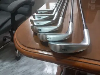Callaway Apex Ai200 Hierros (5-PW)
