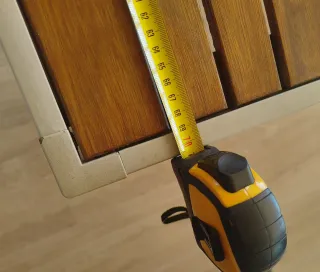 Mesa exterior madera y metal Ikea