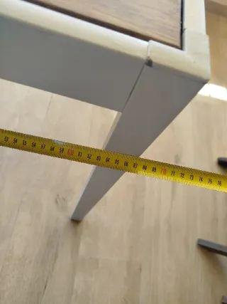 Mesa exterior madera y metal Ikea