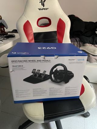 Volante Logitech G923 PS4/PS5