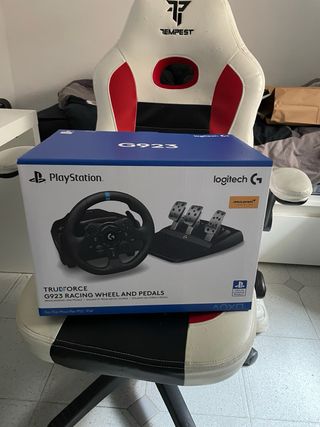 Volante Logitech G923 PS4/PS5