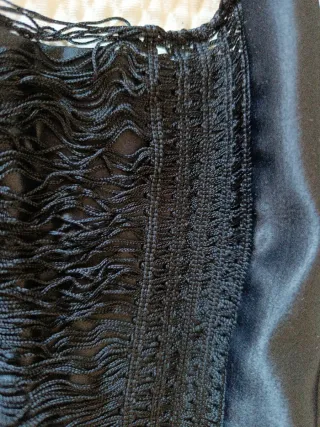 Pañuelo - fular negro con flecos