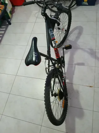 Bicicleta Rockrider RR 5.0 Nera