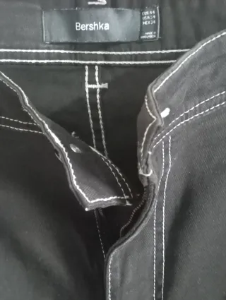 Lote 4 camisas + 2 pantalones