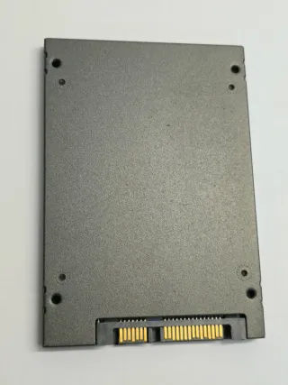 Pack 2 Discos Duros: Toshiba 1.8 60GB + SSD Kingst