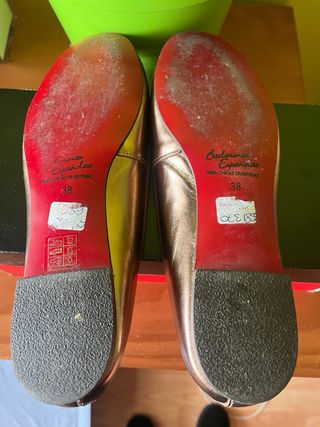 Manoletinas Antonio Parriego doradas