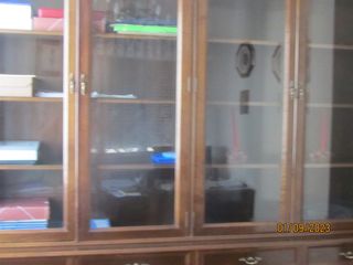 Mueble estilo inglés madera y cristal