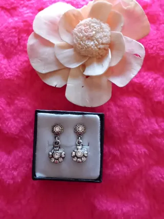 Pendientes Flor con Cristales