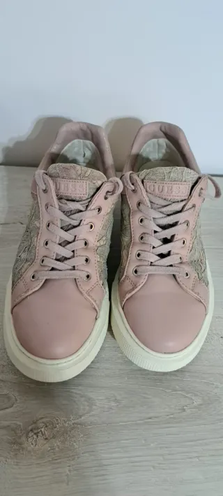 Guess Scarpe Donna Rosa/Beige Pizzo