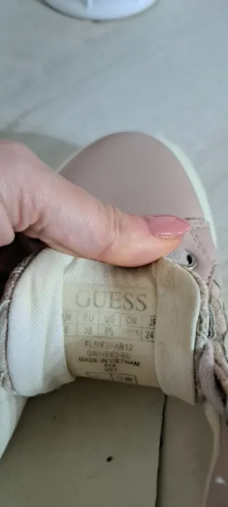 Guess Scarpe Donna Rosa/Beige Pizzo