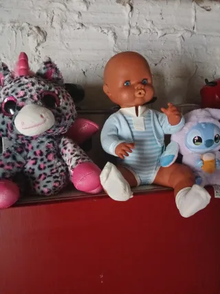 Lote 3 muñecos peluche unicornio y bebé