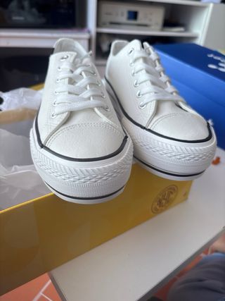 Zapatillas Merkal Blancas Talla 38