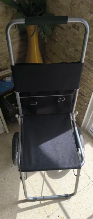 Carro de compra con silla plegable